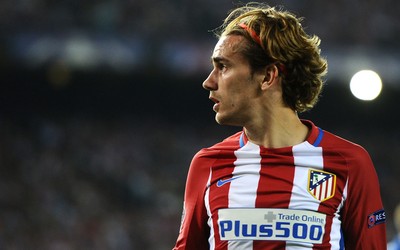 9博焦点-B费摊手抱怨已成球场经典表情包