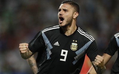 9博快讯-东道主魔咒再现卡塔尔出局