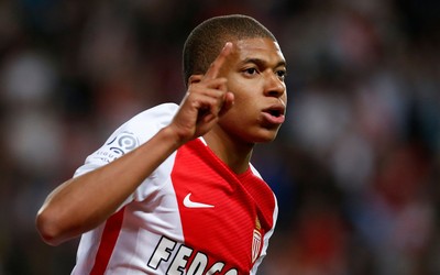 9博独家-利瓦科维奇扑救成为经典